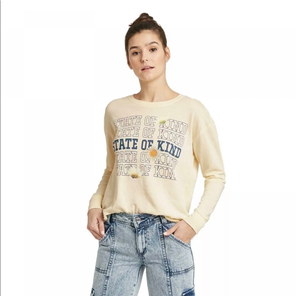 Women's Juniors' State Of Kind Daisy Pullover Sw